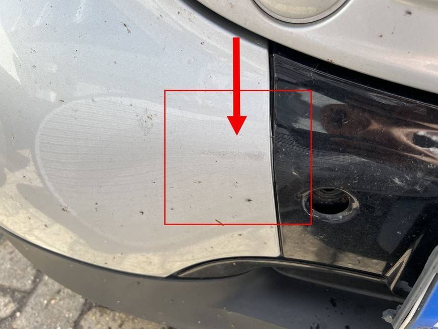 Dokumentierter Fahrzeugschaden am Smart fortwo coupé