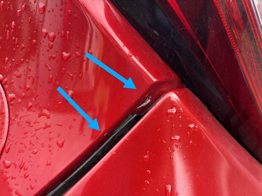 Dokumentierter Fahrzeugschaden am Toyota AYGO x-clusiv